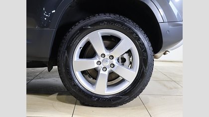 Defender 110 8