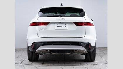 F-Pace 6