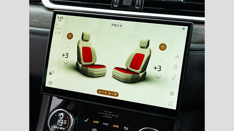 2021 認定中古車 Jaguar F-Pace フジホワイト P250 AWD（オートマチック） S