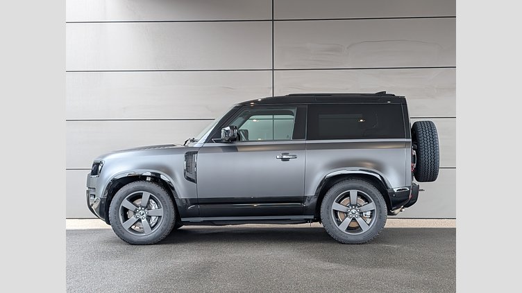 2025 認定中古車 Land Rover Defender 90 カルパチアングレイ D350 ディーゼルマイルドハイブリッド X-Dynamic HSE
