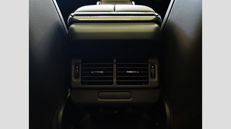 2024 認定中古車 Land Rover Range Rover Evoque オストゥーニパールホワイト D200マイルドハイブリッド（ディーゼル） スタンダードホイールベース S