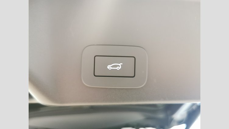 2024 認定中古車 Land Rover Range Rover Evoque オストゥーニパールホワイト D200マイルドハイブリッド（ディーゼル） スタンダードホイールベース S