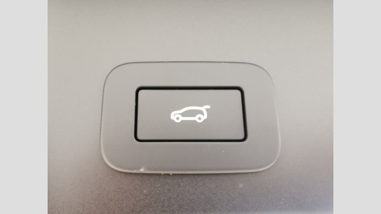 2024 認定中古車 Land Rover Range Rover Evoque カルパチアングレイ D200マイルドハイブリッド（ディーゼル） スタンダードホイールベース S