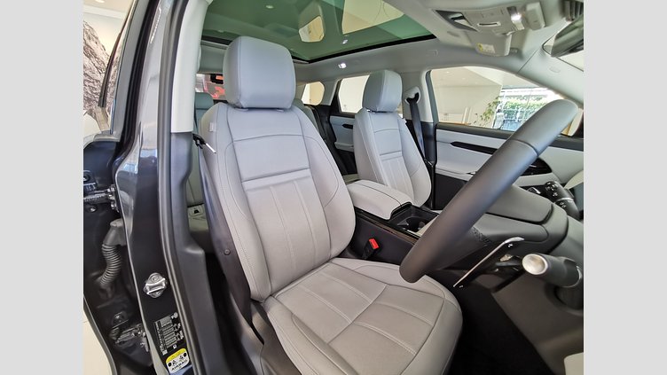 2024 認定中古車 Land Rover Range Rover Evoque カルパチアングレイ D200マイルドハイブリッド（ディーゼル） スタンダードホイールベース S