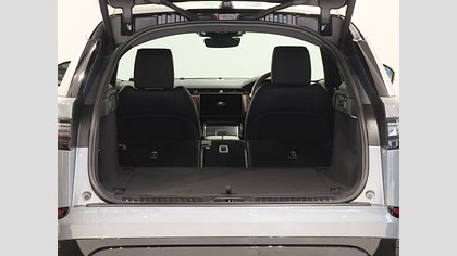 Range Rover Velar 13