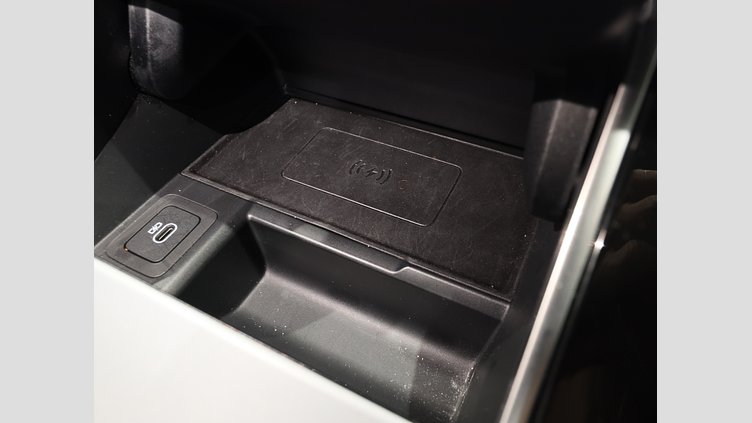 2024 認定中古車 Land Rover Range Rover Evoque アイガーグレイ D200マイルドハイブリッド（ディーゼル） スタンダードホイールベース S