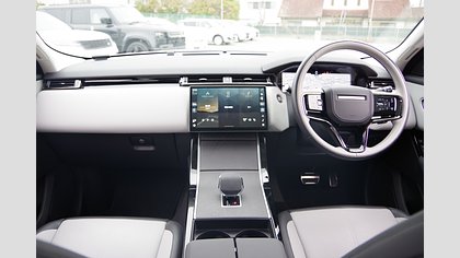 Range Rover Velar 3