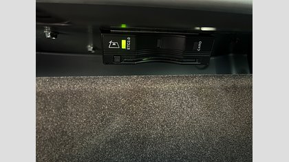 Range Rover Velar 20