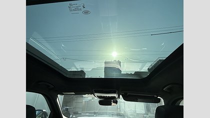 Range Rover Velar 35