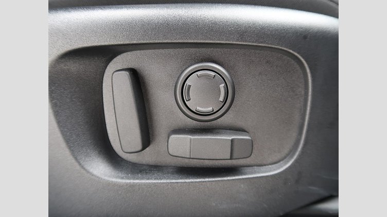 2024 認定中古車 Land Rover Range Rover Evoque サントリーニブラック D200マイルドハイブリッド（ディーゼル） Standard Wheelbase DYNAMIC SE