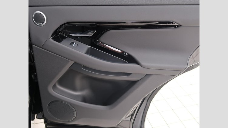 2024 認定中古車 Land Rover Range Rover Evoque サントリーニブラック D200マイルドハイブリッド（ディーゼル） Standard Wheelbase DYNAMIC SE