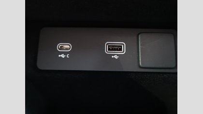 Range Rover Evoque 32