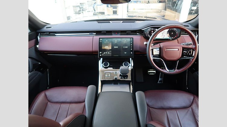 2023 認定中古車 Land Rover Range Rover Sport カルパチアングレイ 3.0リッター6気筒300PSターボチャージドディーゼルMHEV（オートマチック） DYNAMIC SE