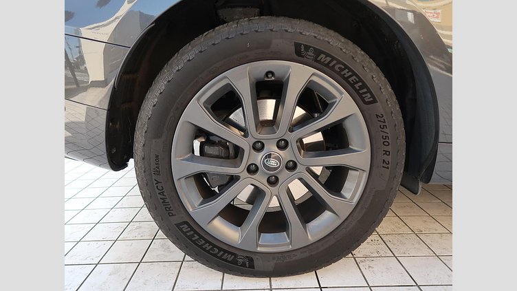 2023 認定中古車 Land Rover Range Rover Sport カルパチアングレイ 3.0リッター6気筒300PSターボチャージドディーゼルMHEV（オートマチック） DYNAMIC SE