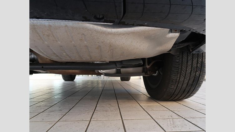 2023 認定中古車 Land Rover Range Rover Sport カルパチアングレイ 3.0リッター6気筒300PSターボチャージドディーゼルMHEV（オートマチック） DYNAMIC SE