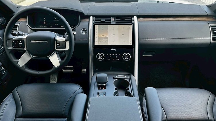 2025 認證中古車 Land Rover Discovery Fuji White D250 Dynamic SE