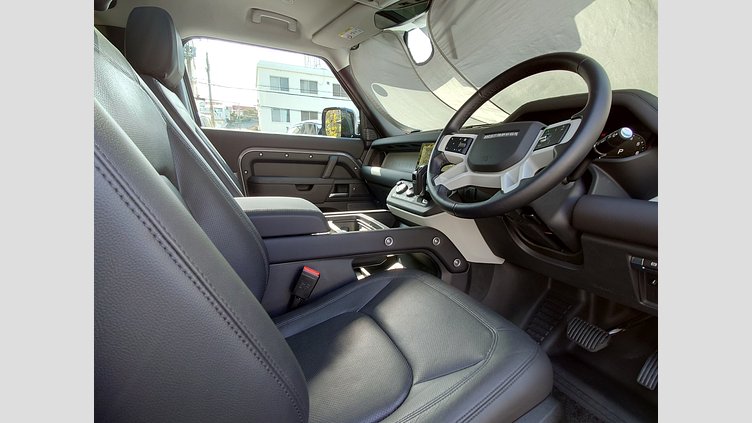 2023 認定中古車 Land Rover Defender 90 アイガーグレイ P300 AWD（AT） S