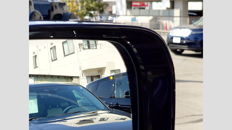 2023 認定中古車 Land Rover Defender 90 アイガーグレイ P300 AWD（AT） S