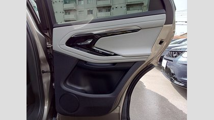 Range Rover Evoque 40