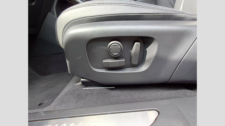 2023 認定中古車 Land Rover Range Rover Evoque ランタオブロンズ D200 AWD（オートマチック）MHEV R-DYNAMIC S