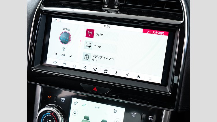 2019 認定中古車 Jaguar XE カルデラレッド D180 RWD AUTOMATIC S D180