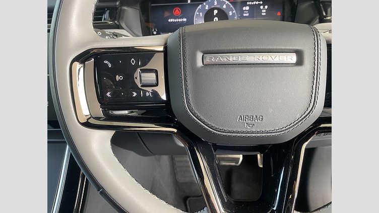2023 認定中古車 Land Rover Range Rover Velar オストゥーニパールホワイト P400eプラグインハイブリッド（ガソリン） Standard Wheelbase Dynamic SE