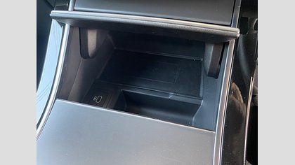 Range Rover Velar 14