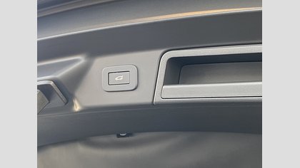 Range Rover Velar 21