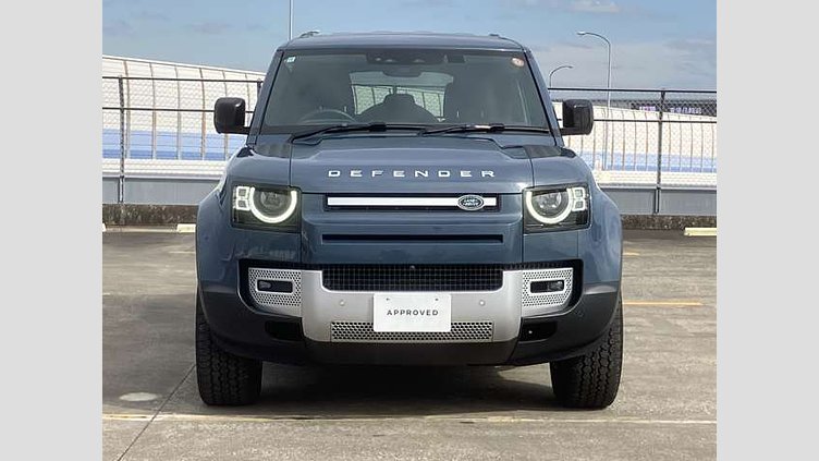 2022 認定中古車 Land Rover Defender 110 タスマンブルー P300 AWD（AT） SE