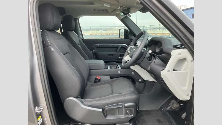 2022 認定中古車 Land Rover Defender 90 アイガーグレイ P300 AWD（AT） 90 2.0L P300 4WD