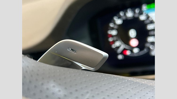 2020 認定中古車 Land Rover Range Rover Evoque サントリーニブラック P250 AWD（オートマチック） R-DYNAMIC S