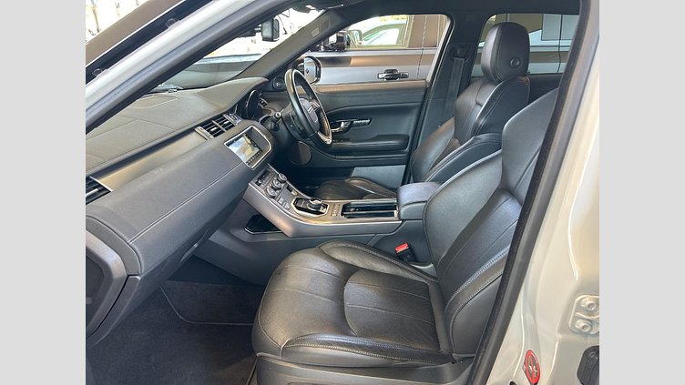 2018 認定中古車 Land Rover Range Rover Evoque Yulong White 2.0 litre i4P​ ランドマークエディション