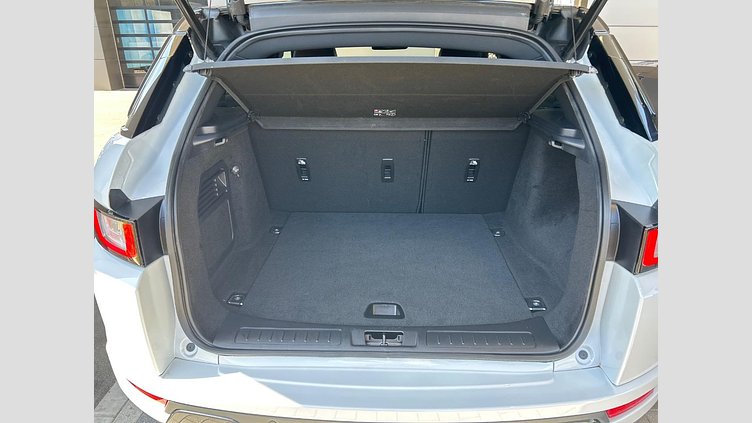 2018 認定中古車 Land Rover Range Rover Evoque Yulong White 2.0 litre i4P​ ランドマークエディション