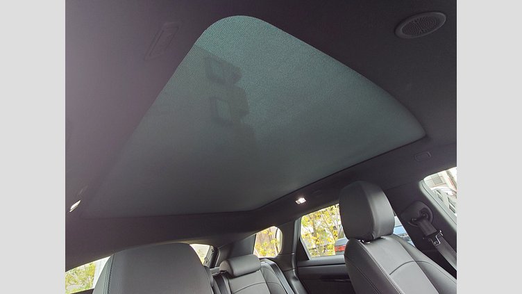 2024 認定中古車 Land Rover Range Rover Evoque フジホワイト P200（ガソリン） スタンダードホイールベース S