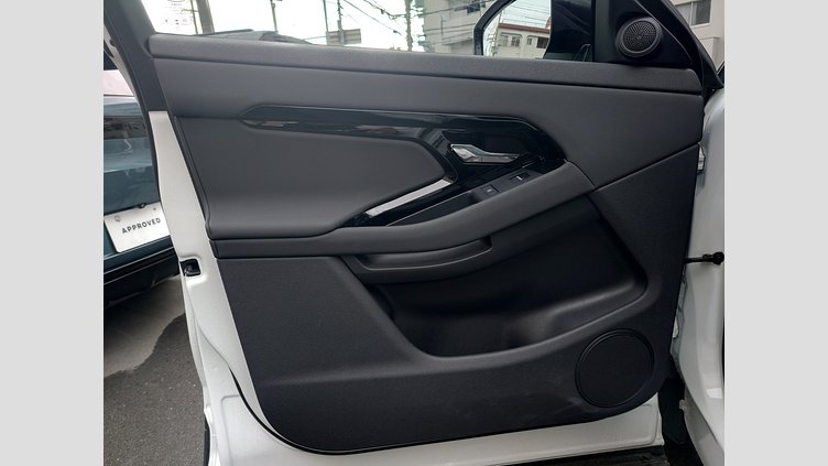 2024 認定中古車 Land Rover Range Rover Evoque フジホワイト P200（ガソリン） スタンダードホイールベース S