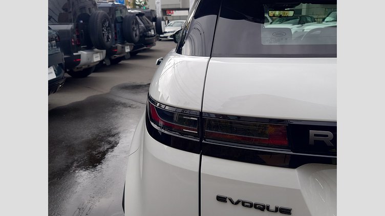 2024 認定中古車 Land Rover Range Rover Evoque フジホワイト P200（ガソリン） スタンダードホイールベース S