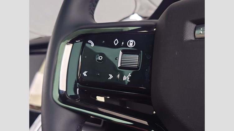 2024 認定中古車 Land Rover Range Rover Evoque フジホワイト P200（ガソリン） スタンダードホイールベース S