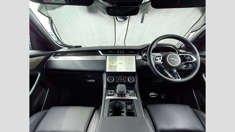 2023 認定中古車 Jaguar F-Pace サントリーニブラック P250 AWD（オートマチック） R-DYNAMIC SE