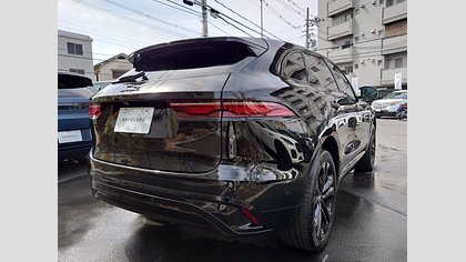 F-Pace 6