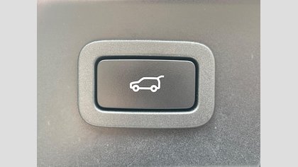 Range Rover Velar 39