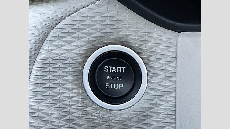 2018 認定中古車 Land Rover Range Rover Velar フジホワイト P300 S