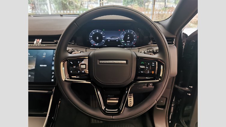 2024 認定中古車 Land Rover Range Rover Evoque サントリーニブラック プラグインハイブリッド（ガソリン） Standard Wheelbase DYNAMIC HSE