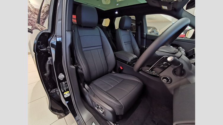 2024 認定中古車 Land Rover Range Rover Evoque サントリーニブラック プラグインハイブリッド（ガソリン） Standard Wheelbase DYNAMIC HSE