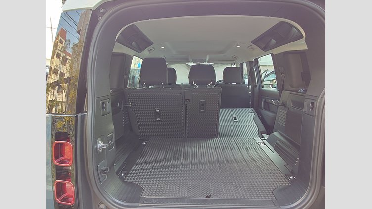 2021 認定中古車 Land Rover Defender 110 タスマンブルー P300 AWD（AT） P300 ベース