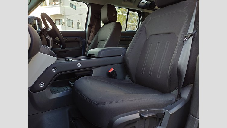 2021 認定中古車 Land Rover Defender 110 タスマンブルー P300 AWD（AT） P300 ベース