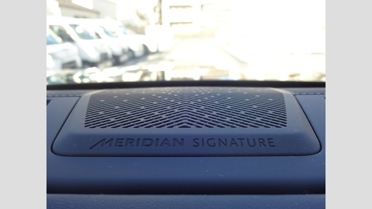 2024 認定中古車 Land Rover Range Rover ベルグレイヴィアグリーン D300 AWD MHEV（AT） スタンダードホイールベース Autobiography