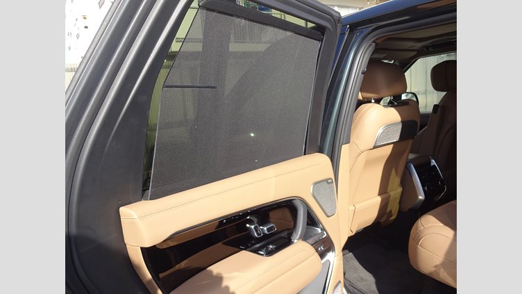 2024 認定中古車 Land Rover Range Rover ベルグレイヴィアグリーン D300 AWD MHEV（AT） スタンダードホイールベース Autobiography