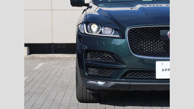 2016 認定中古車 Jaguar F-Pace British Racing Green D200 プレステージ