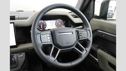Defender 110 7
