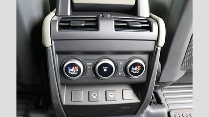 Defender 110 34